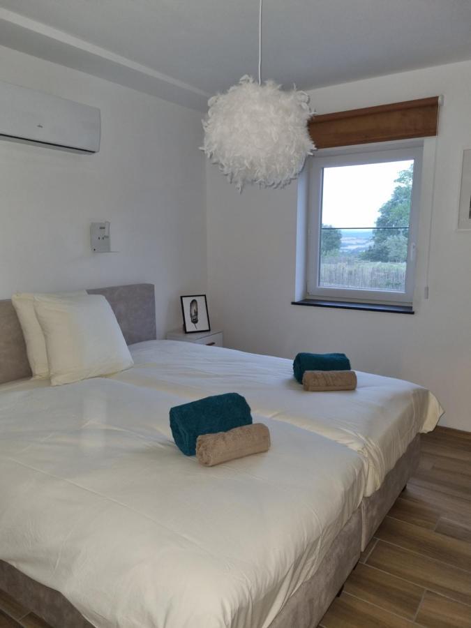 روشفورت Cerf, Ouvre-Moi B&B المظهر الخارجي الصورة